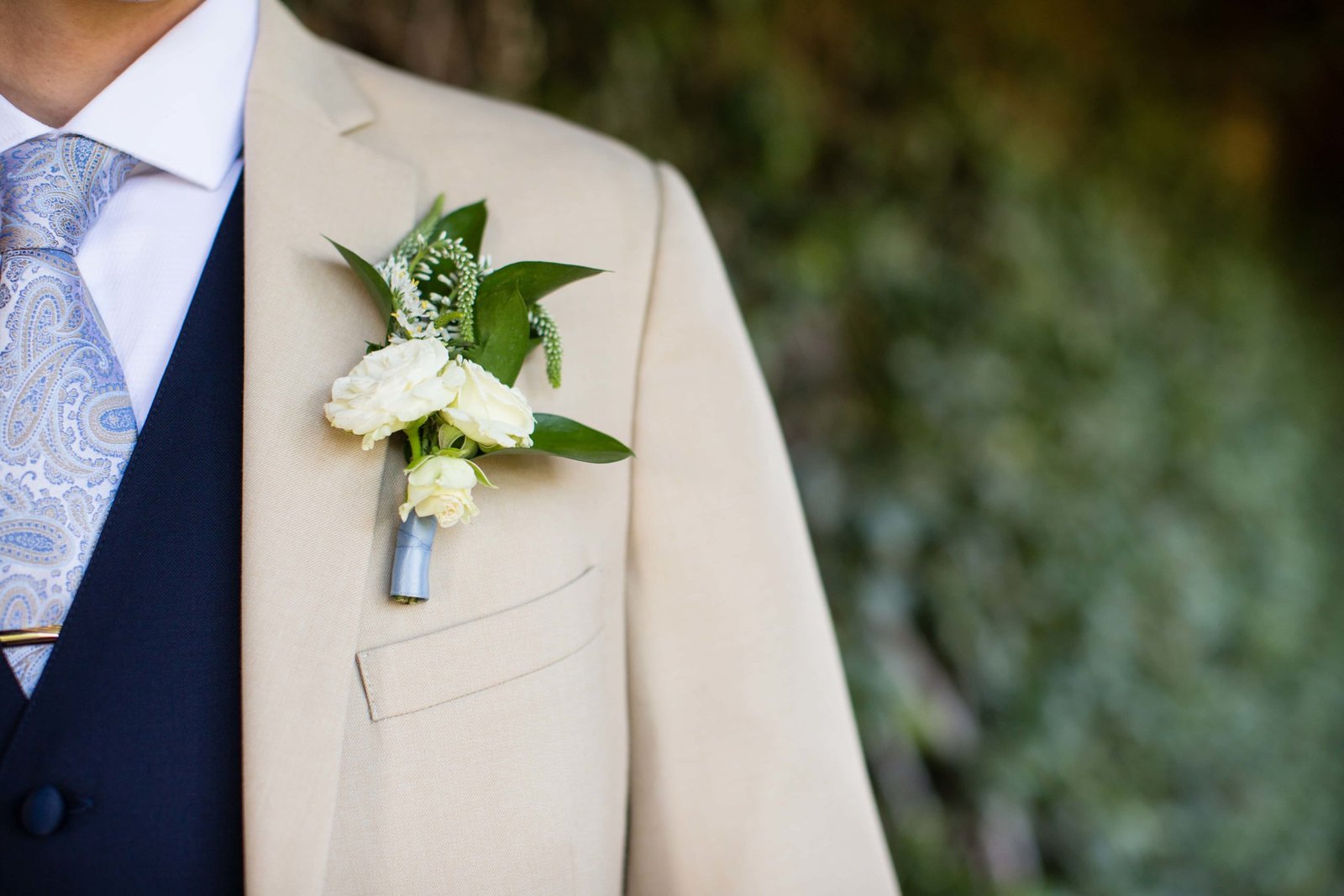 Close up of the groom's boutonniere at Heritage House in Arroyo Grande
