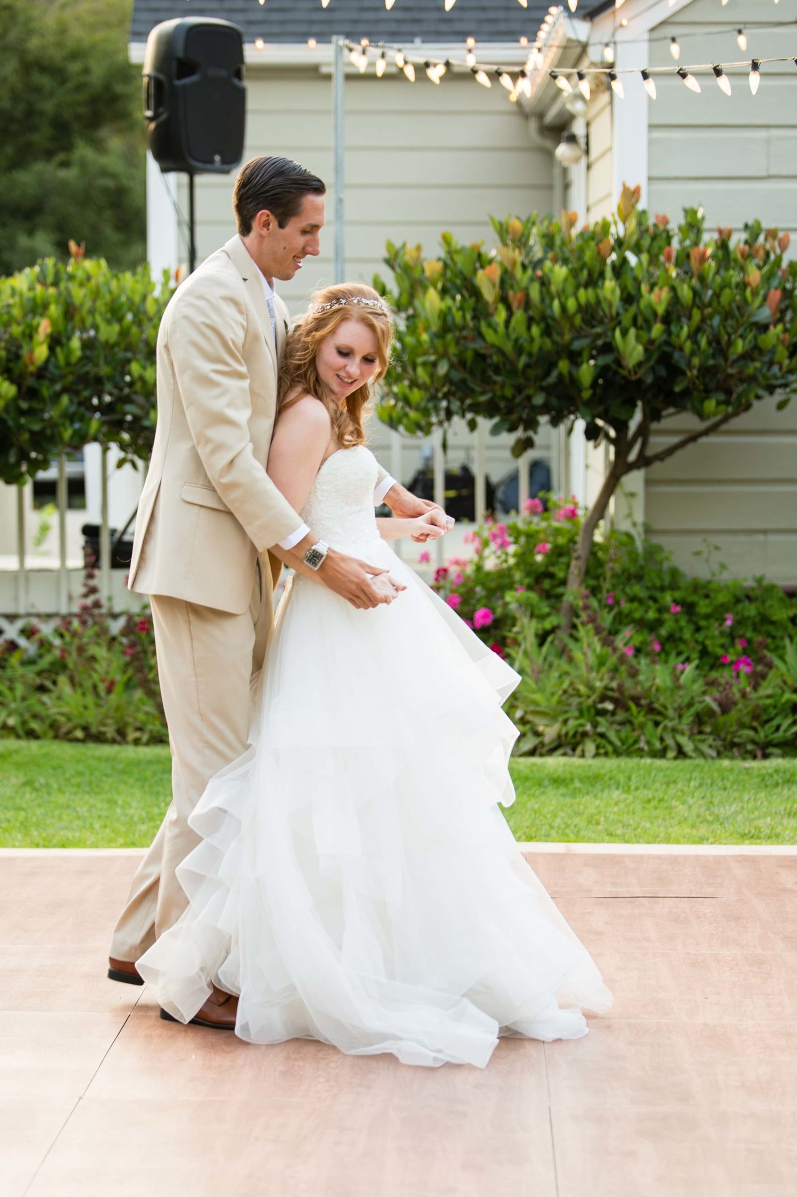 Bride and groom have their first dance at Heritage House in Arroyo Grande