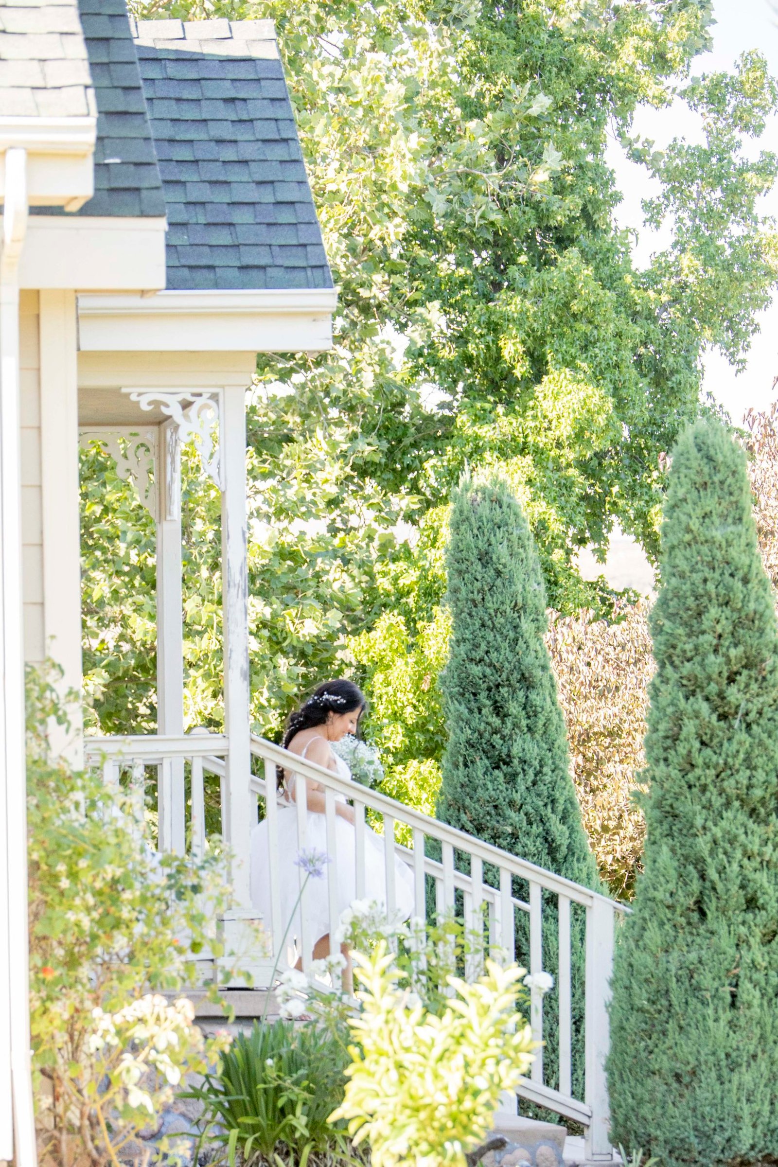 bride walking down the steps at Grace Maralyn Estate