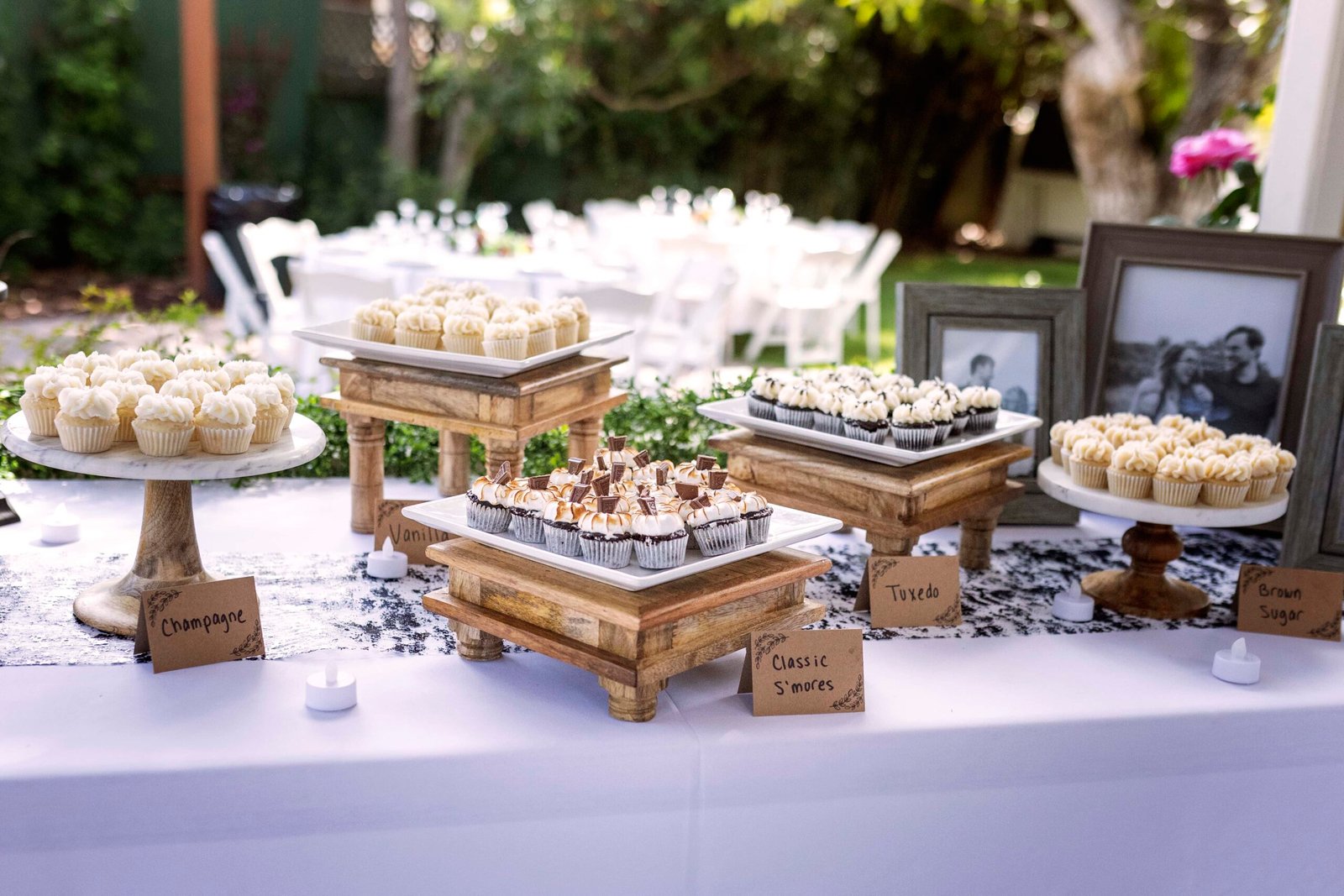 mini cupcakes for a wedding reception